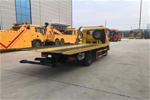 大洼非事故拖车